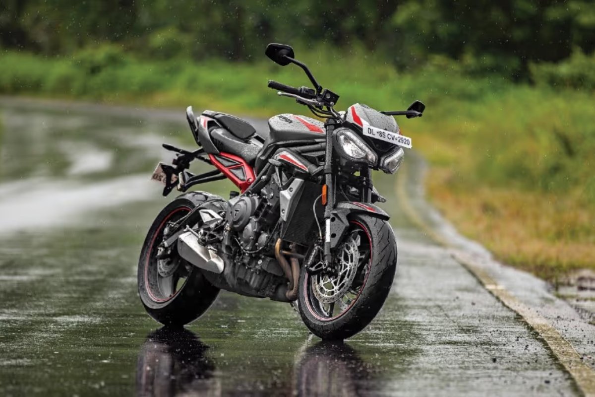 Triumph Street Triple R Where Thrill Meets Precision on Every Ride