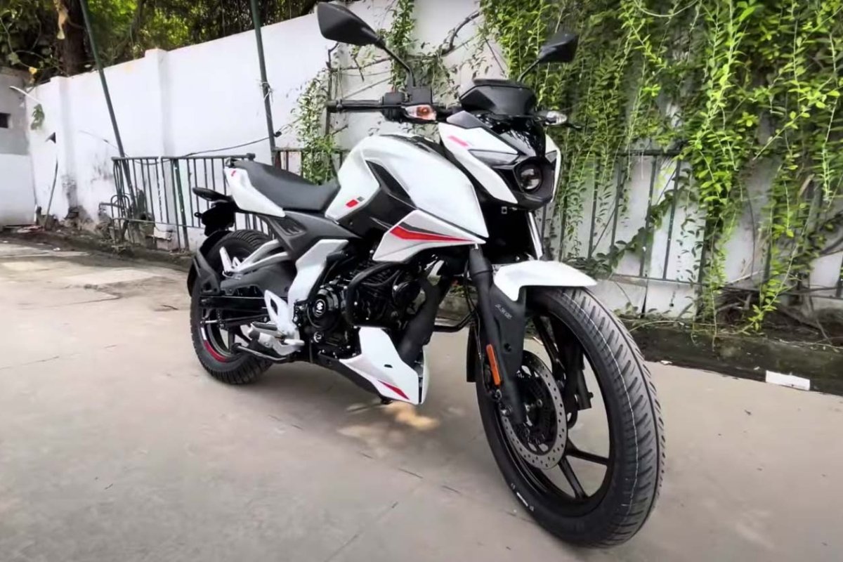 Bajaj Pulsar N150 A Stylish Ride That Makes Every Journey Feel Special
