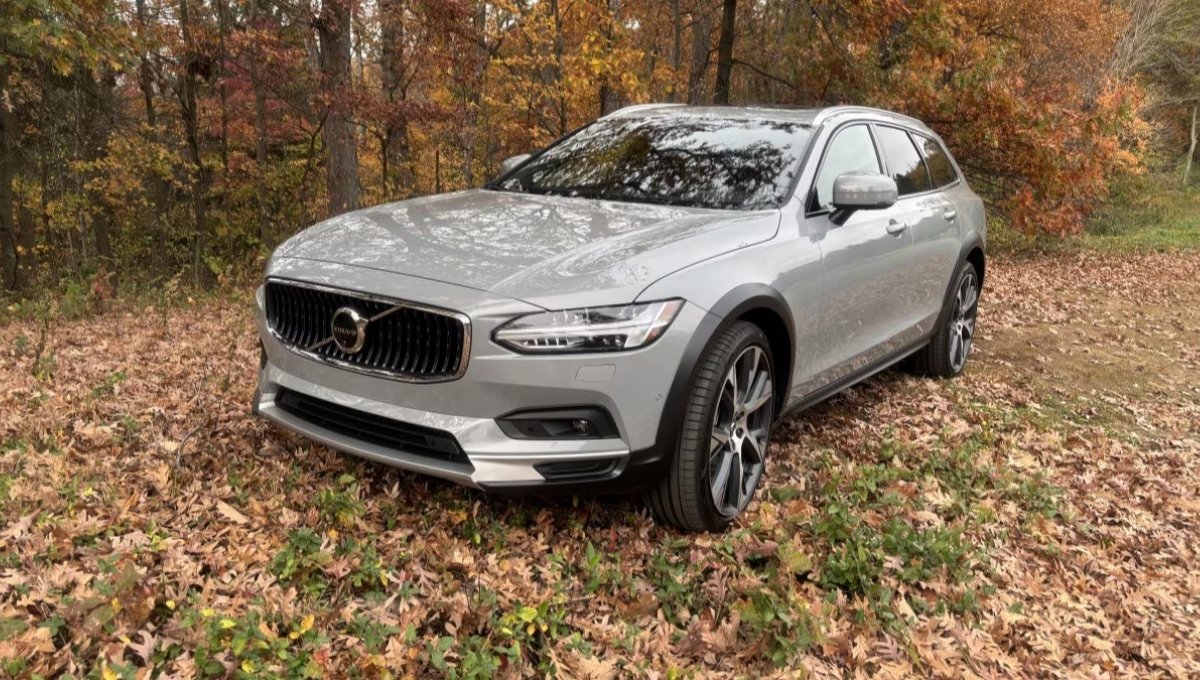 Volvo V90 Cross Country