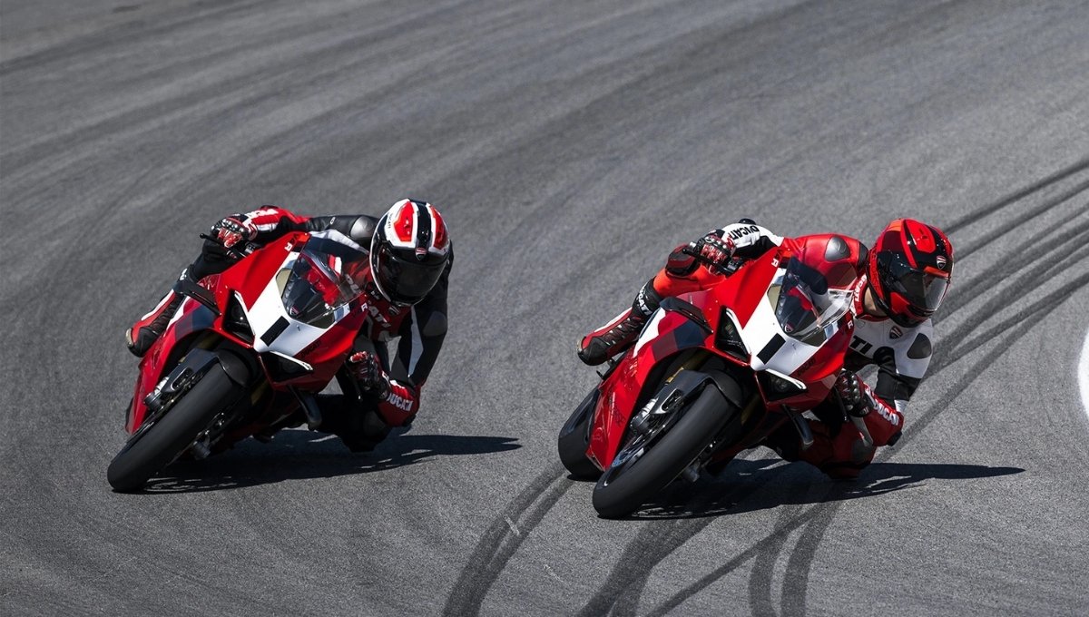 Ducati Panigale V4 R