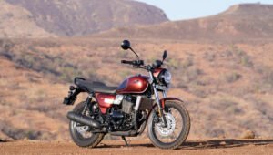 QJ Motor SRC 250 A Stylish Retro Ride with Modern Performance and Charm
