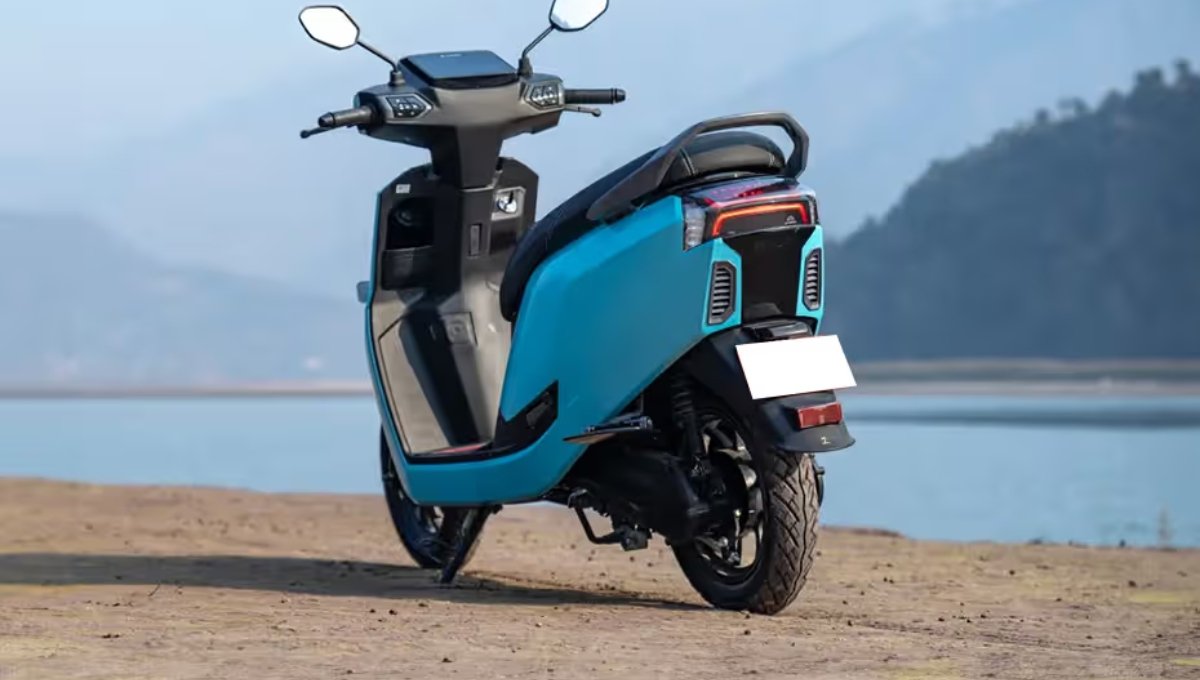 Ampere Nexus: The Tech-Savvy Electric Scooter with 136 KM Range
