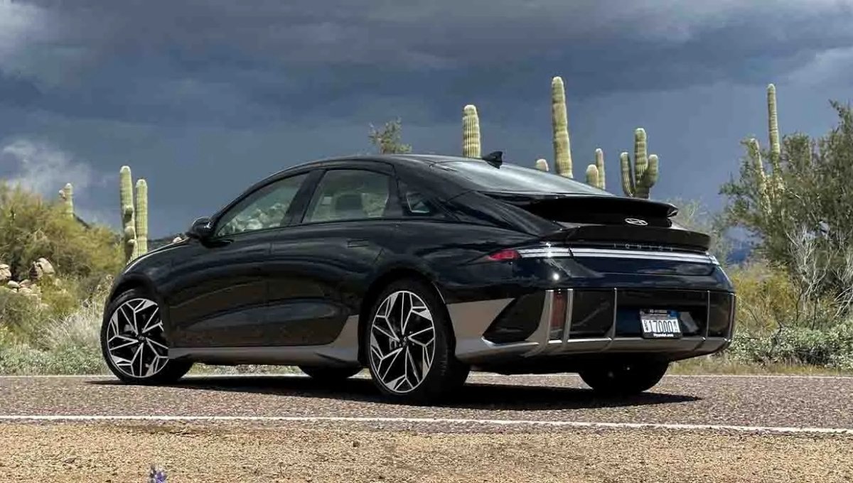Hyundai Ioniq 6 