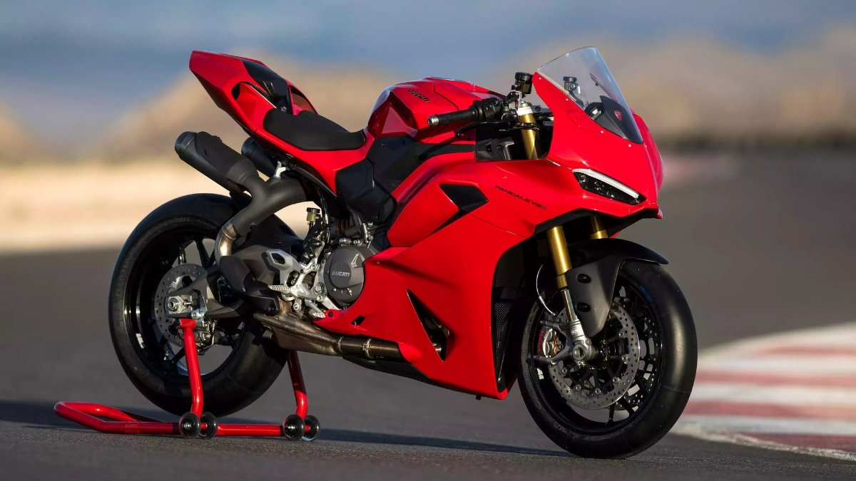 Ducati Panigale V2