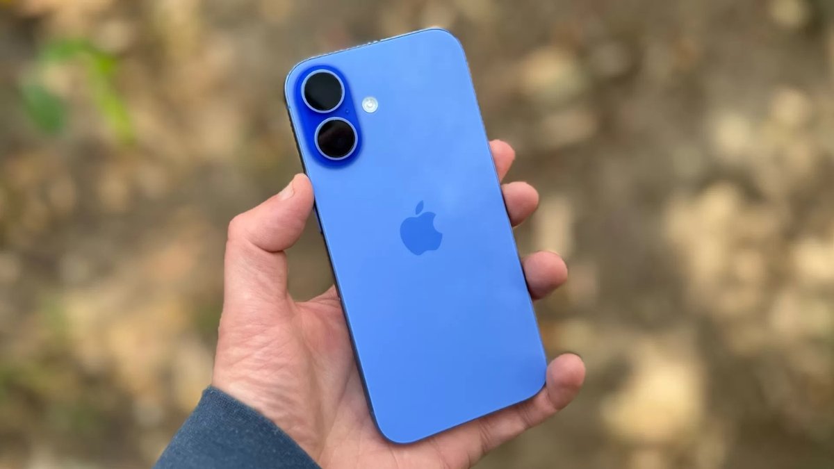 Apple iPhone 16