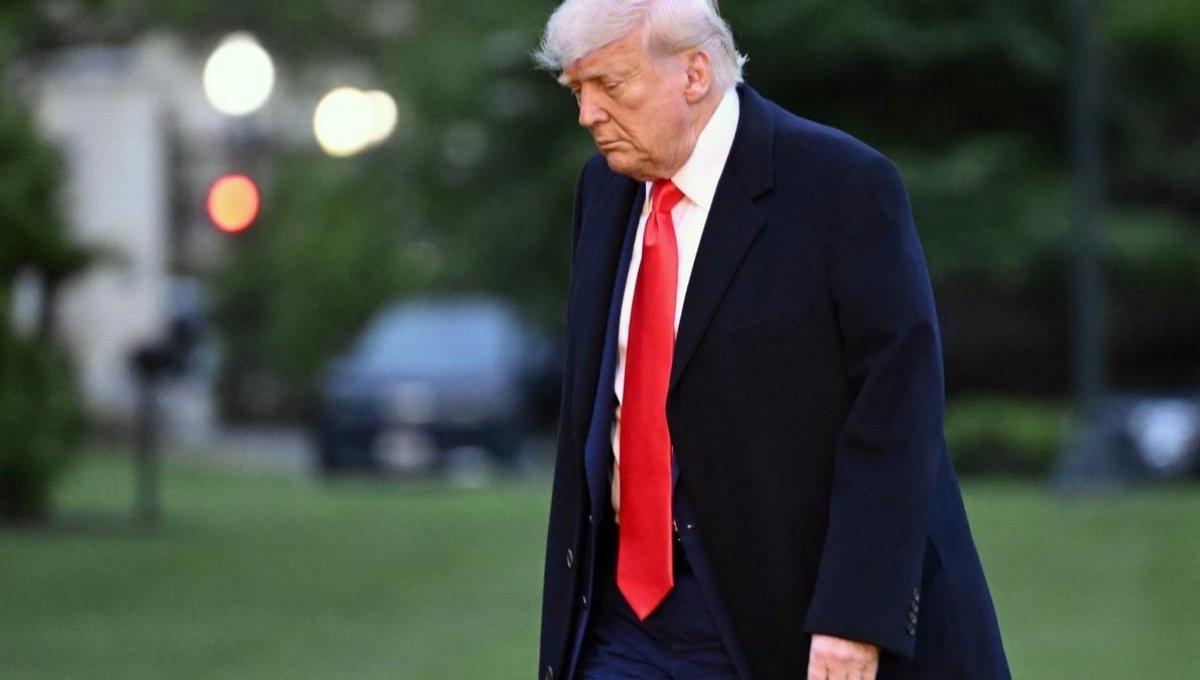 Trump Threatens Apple