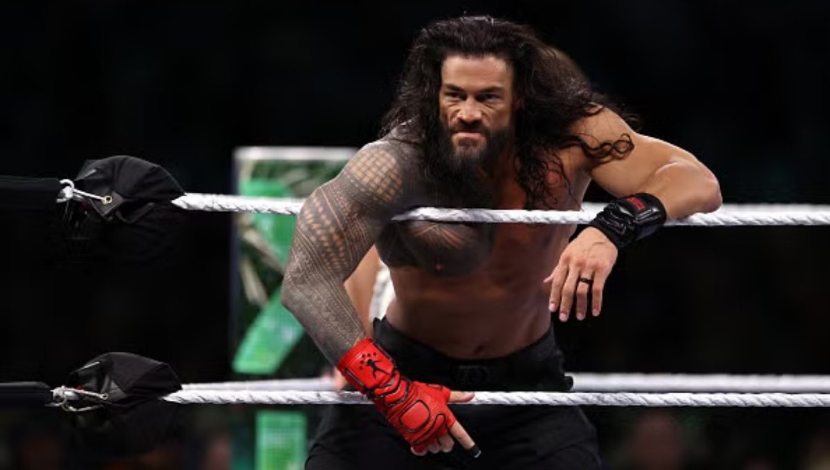  Roman Reigns 
