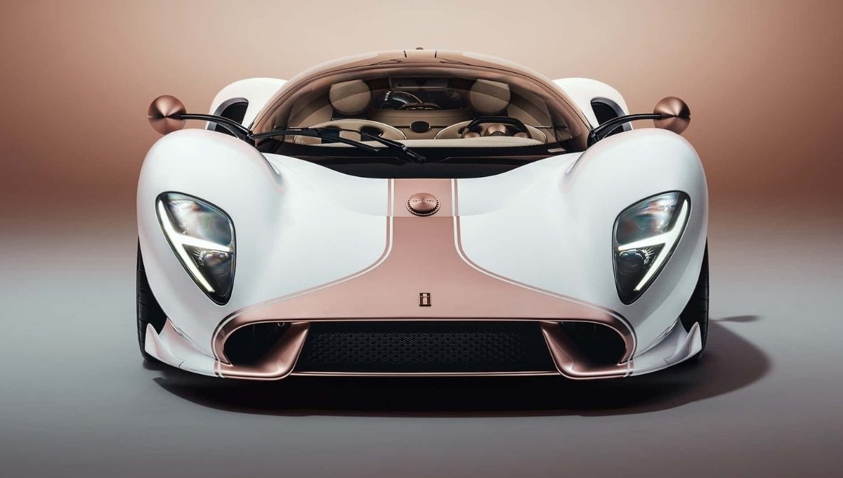 De Tomaso P72