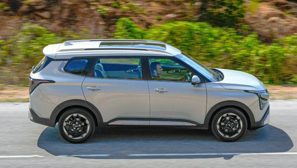 Kia Carens Clavis