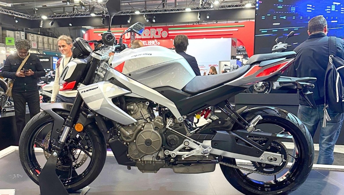 Aprilia Tuono 457
