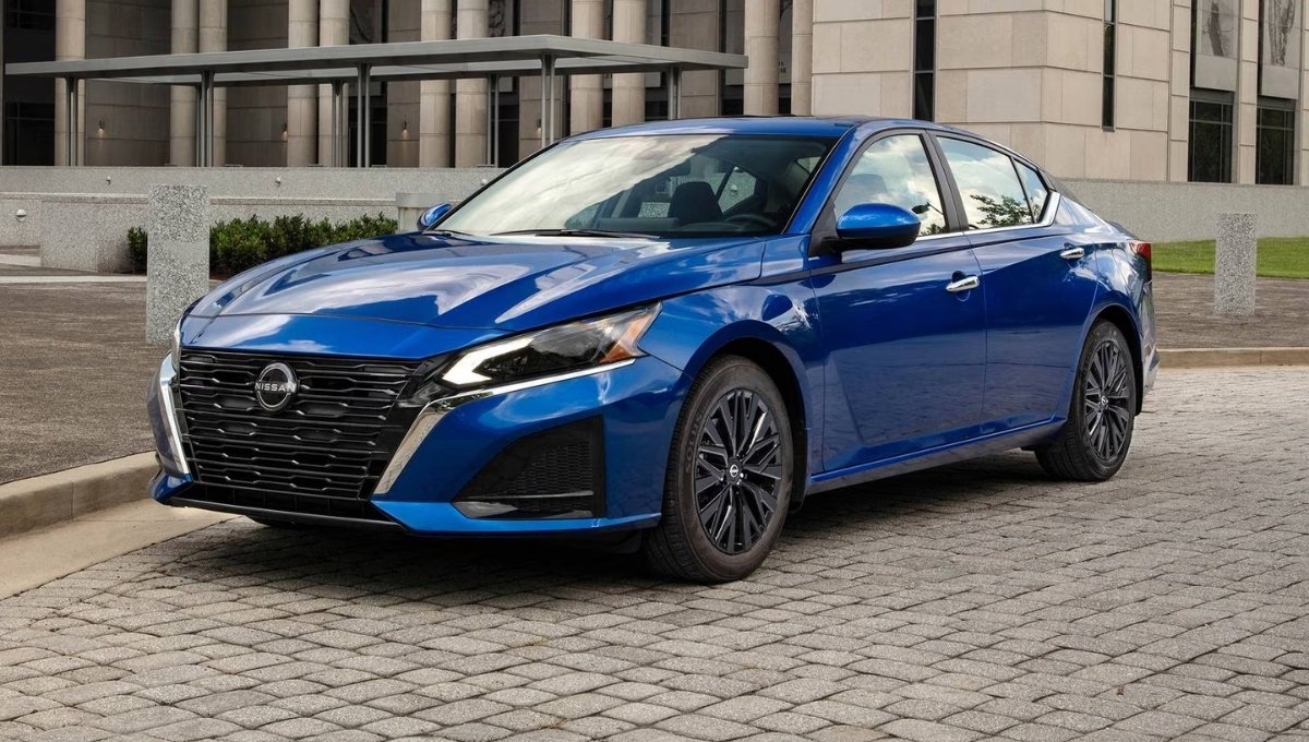 Nissan Altima