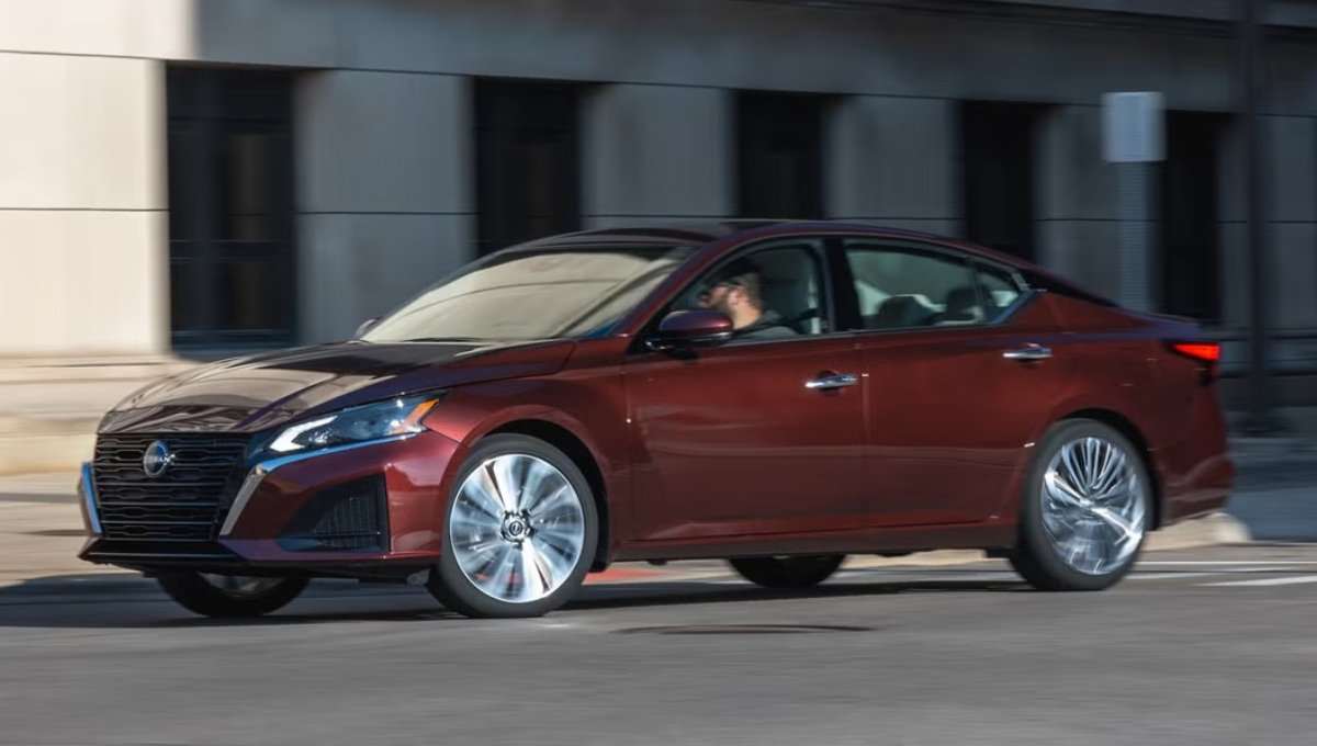  Nissan Altima