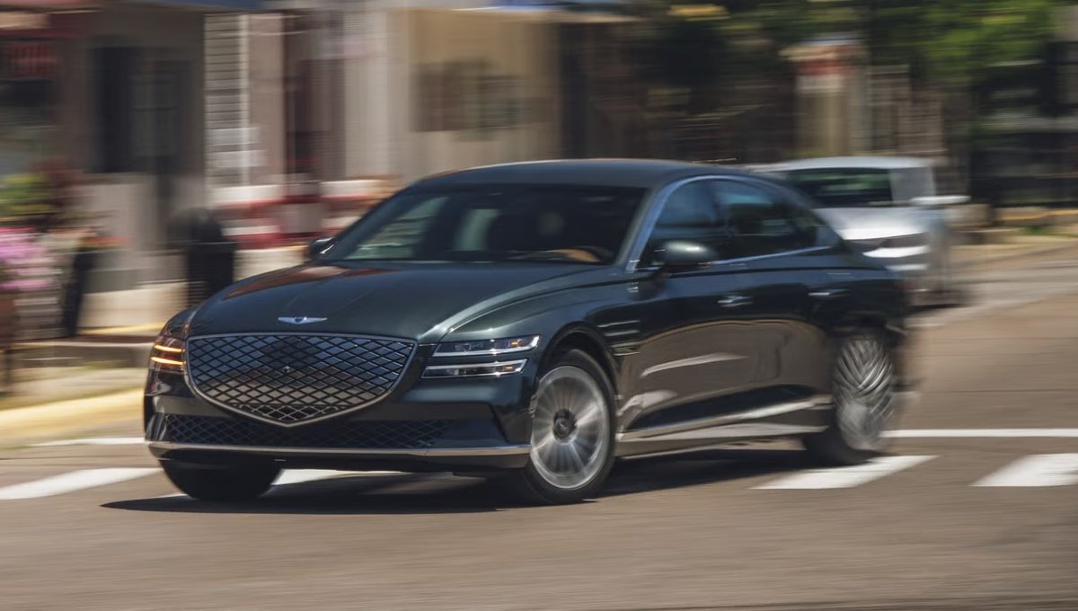  Genesis Electrified G80