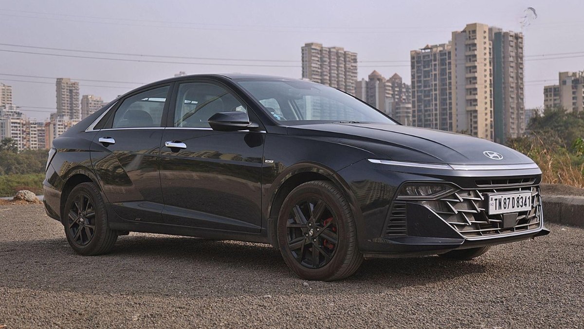 Hyundai Verna SX+