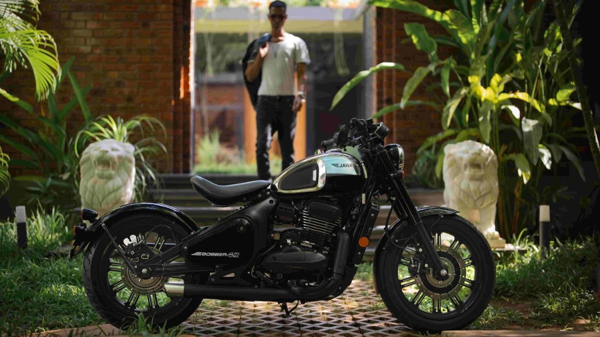 Jawa 42 Bobber 