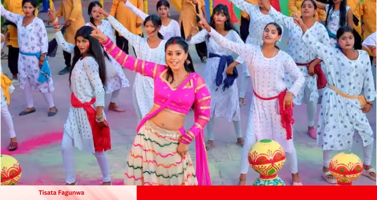 Tisata Fagunwa ने मचाया धमाल होली से पहले ही काजल त्रिपाठी का जादू इंटरनेट पर छाया