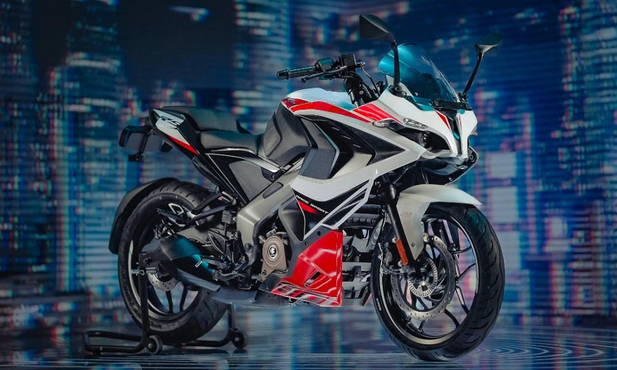 Bajaj Pulsar RS200 दमदार लुक धांसू फीचर्स और तगड़ा इंजन जानें क्यों बनेगी आपकी पहली पसंद