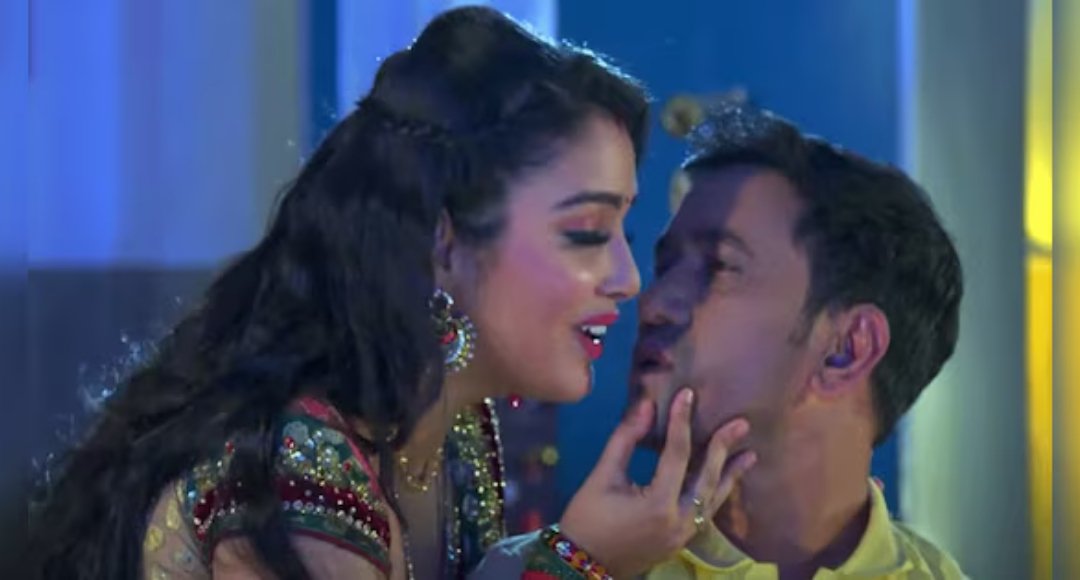 बेटवा तोहार गोर होई हो में Amrapali और Nirahua की रोमांटिक केमिस्ट्री ने जीता दिल