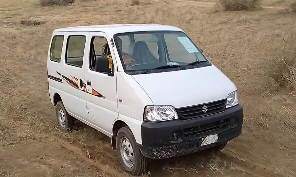 Creta छोड़ो अब धमाल मचाने आई Maruti Suzuki Eeco सस्ती दमदार और स्टाइलिश