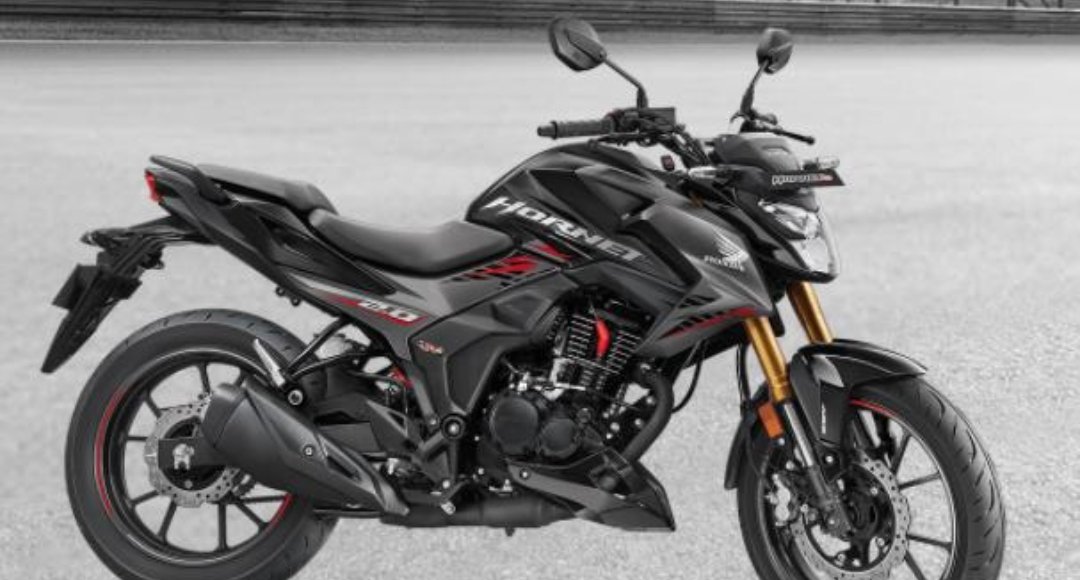 Honda CB750 Hornet: दमदार इंजन और स्टाइलिश लुक वाली स्पोर्ट्स बाइक जल्द होगी लॉन्च