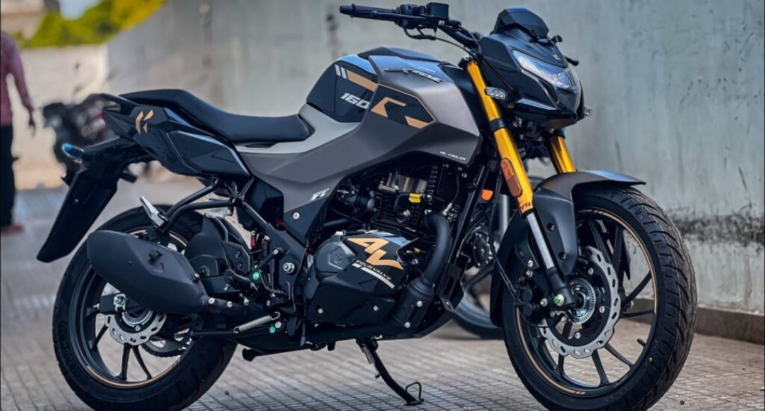 ₹13,000 देकर आज ही घर लाएं Hero Xtreme 160R दमदार लुक तगड़ा माइलेज और जबरदस्त परफॉर्मेंस