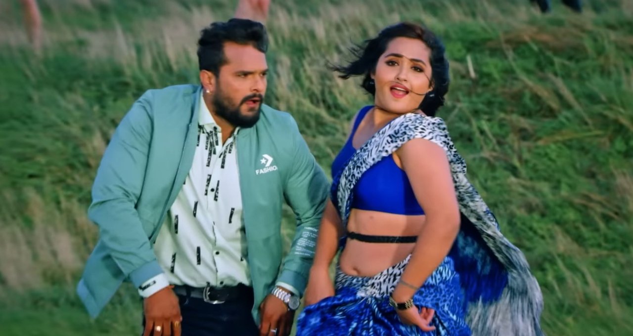 Khesari Lal हुए दीवाने हसीना ने जलवा दिखाकर किया पागल फिर चुम्मा देने से किया मना