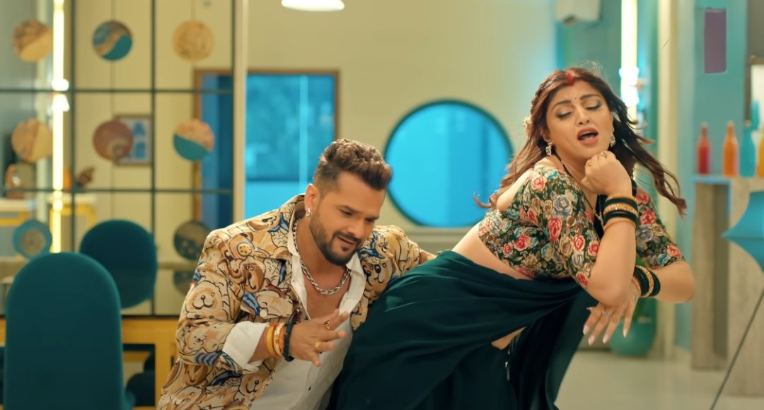 सरसों के तेलवा ने मचाया तहलका Khesari Lal और Akanksha Puri की जोड़ी फिर सुपरहिट