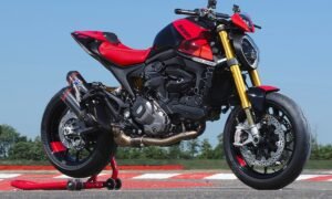 Ducati Monster SP, रफ्तार, पावर और स्टाइल का परफेक्ट मेल