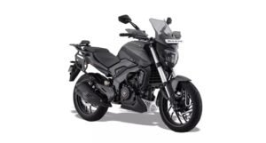 दमदार परफॉर्मेंस और स्टाइल Bajaj Dominar 400 बनी एडवेंचर लवर्स की फेवरेट
