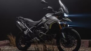 Triumph Tiger 900: एडवेंचर और स्टाइल का बेजोड़ संगम
