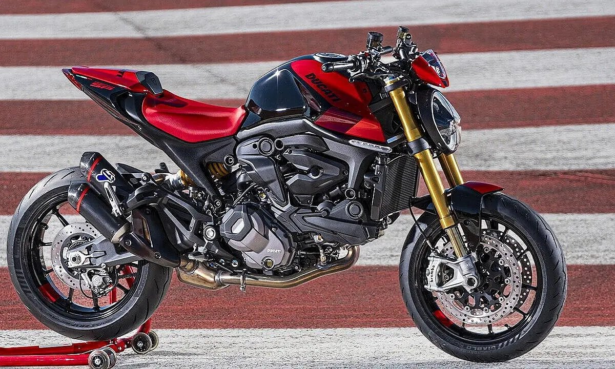 Ducati Monster SP, रफ्तार, पावर और स्टाइल का परफेक्ट मेल 