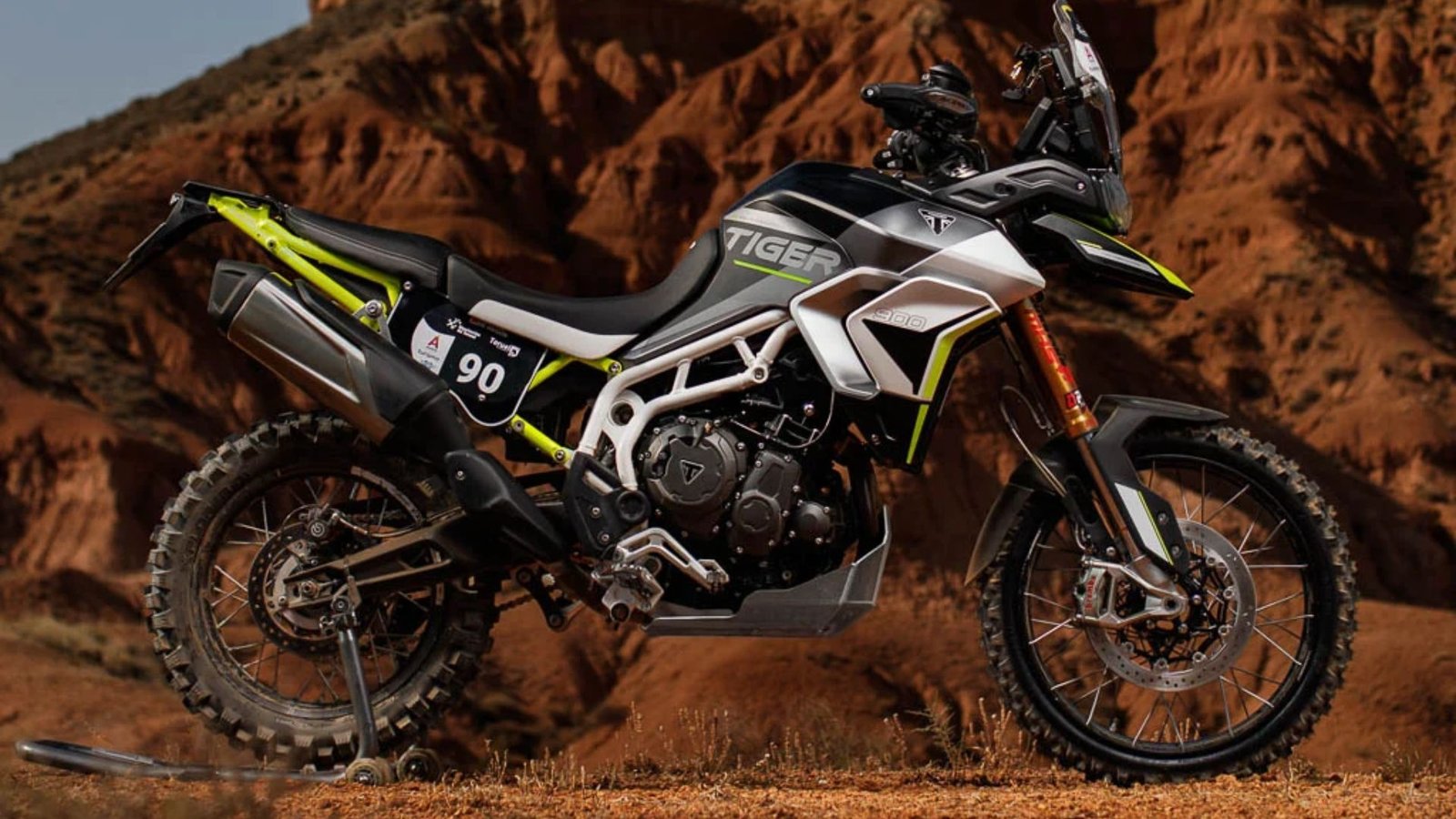 Triumph Tiger 900: एडवेंचर और स्टाइल का बेजोड़ संगम