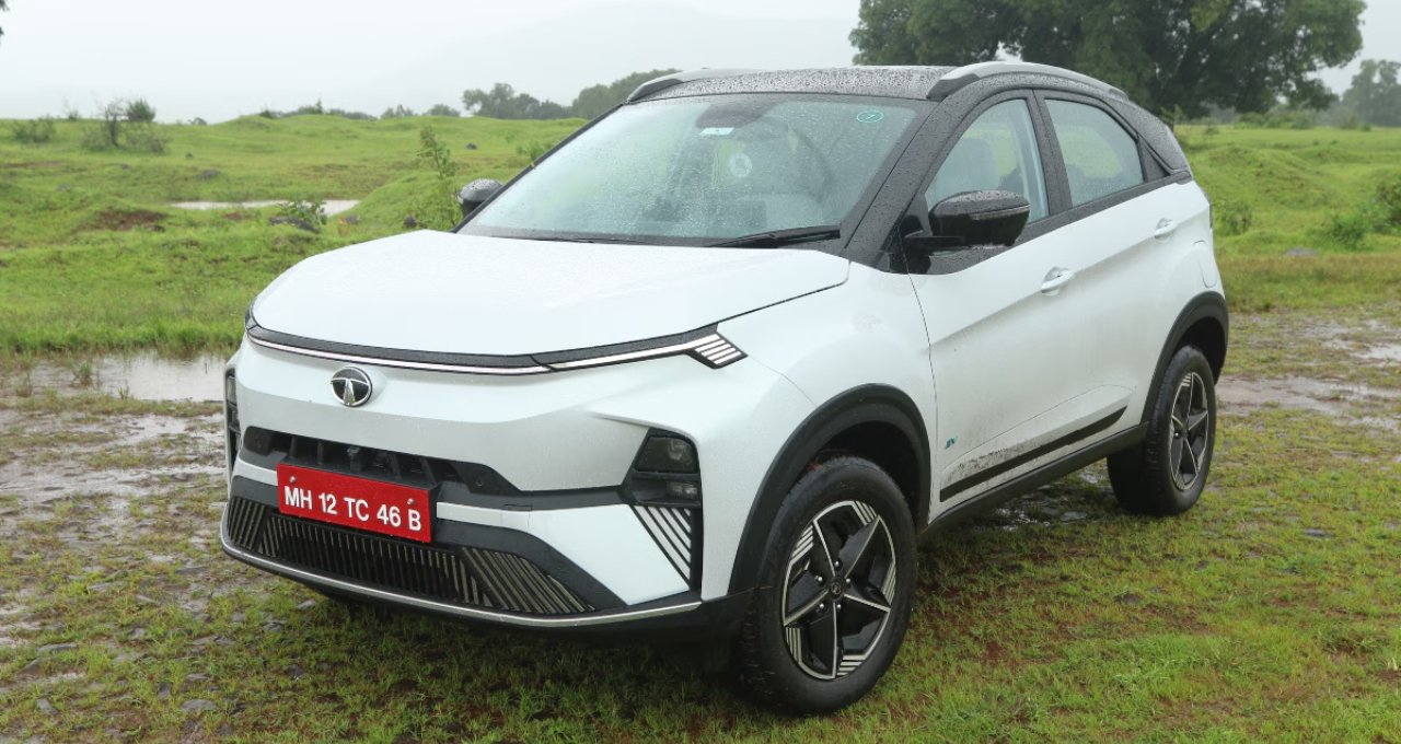 Tata Nexon खरीदने से पहले जानें फीचर्स माइलेज और कीमत पछतावा नहीं होगा