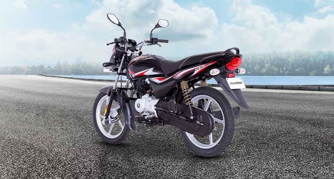 Bajaj Platina 100 सस्ती भरोसेमंद और हर रोज़ की सवारी के लिए परफेक्ट बाइक