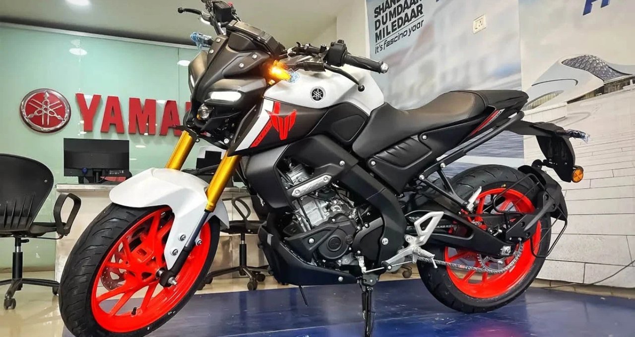 Yamaha MT 15 V2: युवाओं के दिलों पर राज करने वाली बाइक