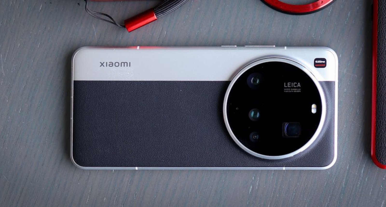 Xiaomi 15 Ultra ने मचाई हलचल 200MP कैमरे और 6000mAh बैटरी के साथ धमाकेदार एंट्री