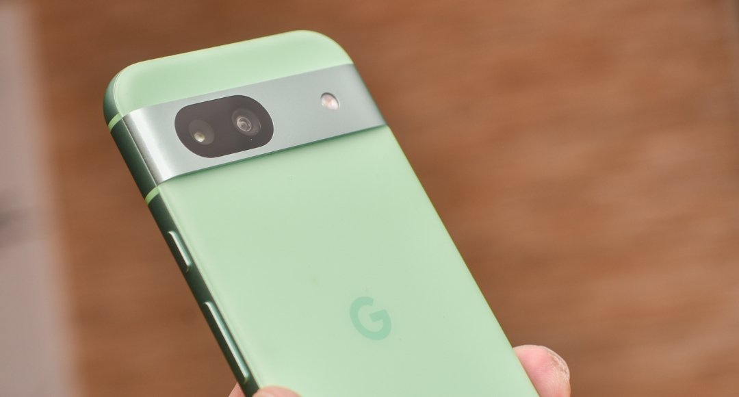 सेल्फी हो या सनसेट Google Pixel 9a का कैमरा हर पल को बनाए खास
