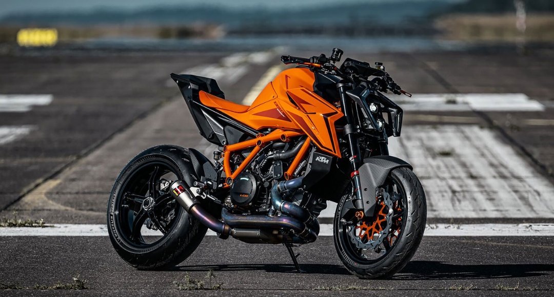 KTM 1390 Super Duke R: रफ्तार का नया राजा सड़क पर उतरा