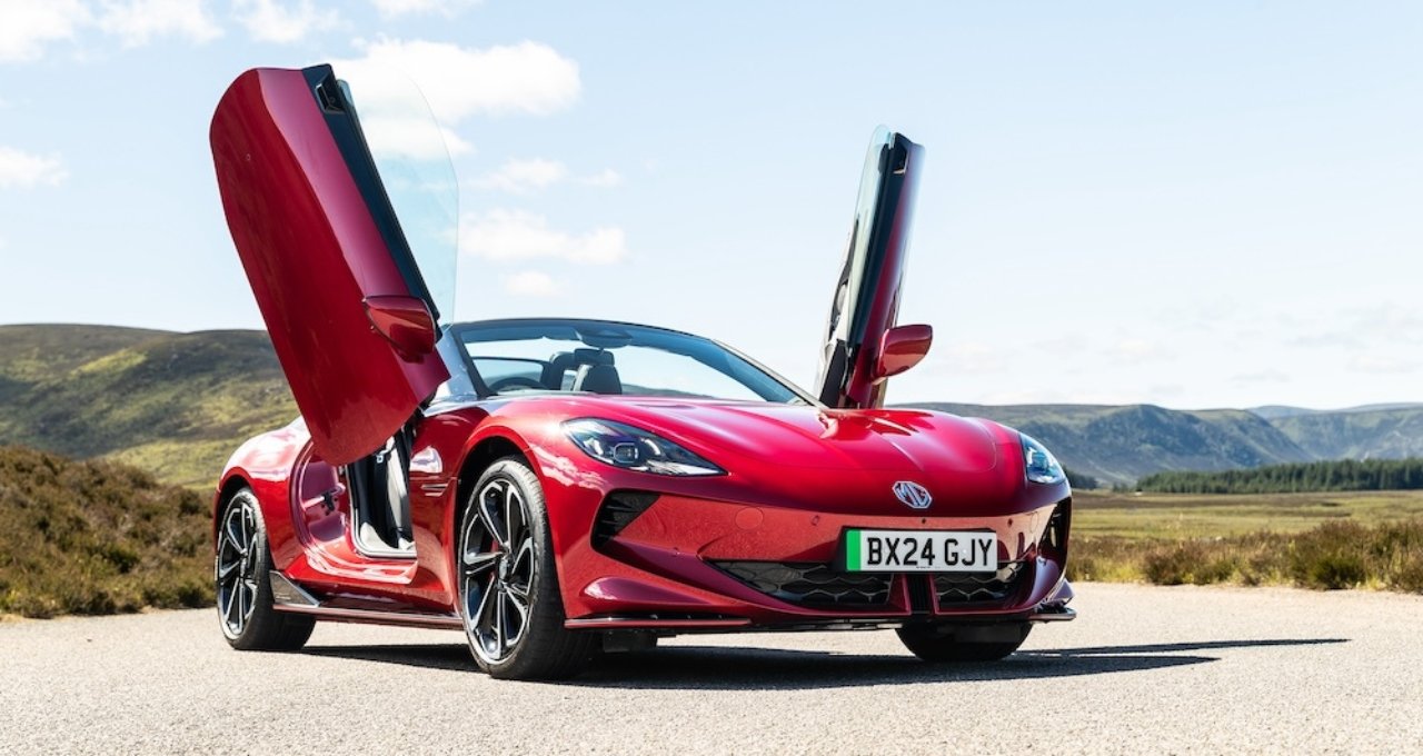 MG Cyberster एक ऐसी इलेक्ट्रिक कार जो सपनों की रफ्तार से भी तेज़ है