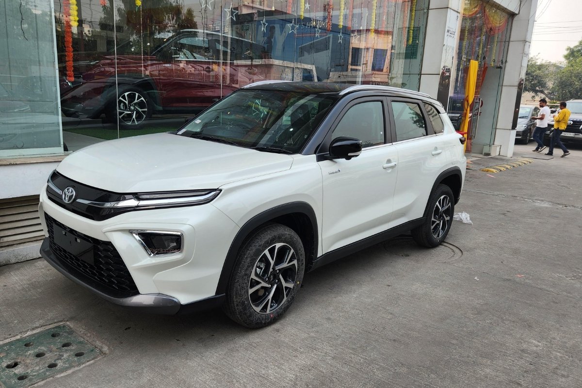 Toyota Urban Cruiser Hyryder: एक ऐसा सफर जो दिल से जुड़ जाए