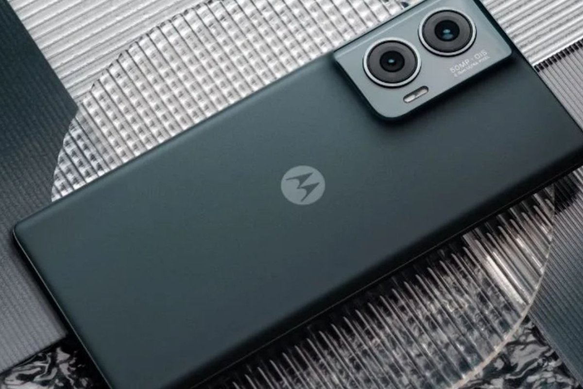 सिर्फ ₹18,999 में पाएँ 50MP कैमरा और Snapdragon प्रोसेसर वाला Motorola Edge 50 Fusion Flipkart Sale में सुनहरा मौका!