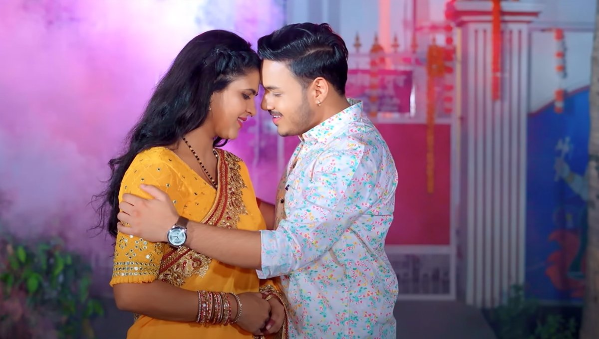 Bhojpuri Song: Ankush Raja और Shivani SIngh की जोड़ी ने रच दिया संगीत का नया इतिहास