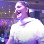 Haryanvi Song: फौजी फौजन Sapna Choudhary के दमदार डांस परफॉर्मेंस से सजी एक दिल को छू जाने वाली हरियाणवी प्रस्तुति