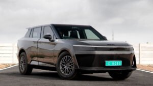 Pravaig DEFY