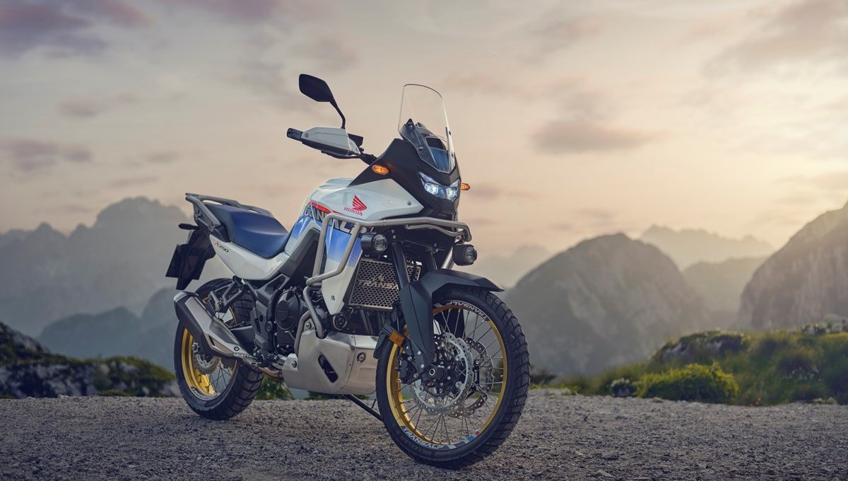 Off-Road का बादशाह ₹11 लाख की Honda XL750 Transalp में मिलेंगे स्मार्ट फीचर्स और राइडिंग मोड्स