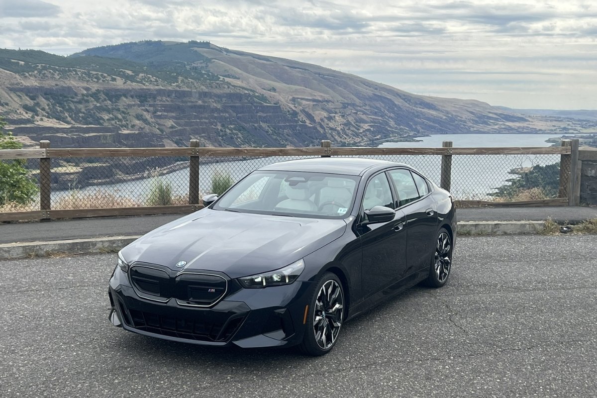 BMW i5