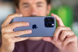iPhone 14 Pro Max में पाएं 120Hz डिस्प्ले और धमाकेदार ऑफर अभी खरीदें, ₹8000 की बचत के साथ