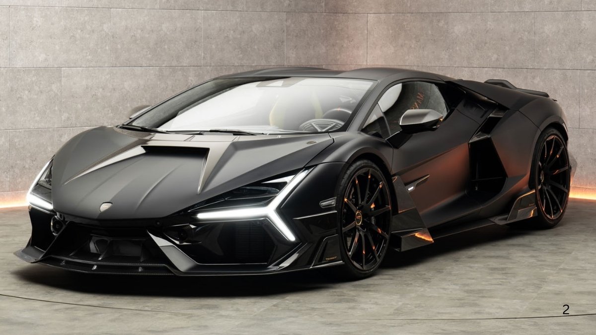 Lamborghini Revuelto