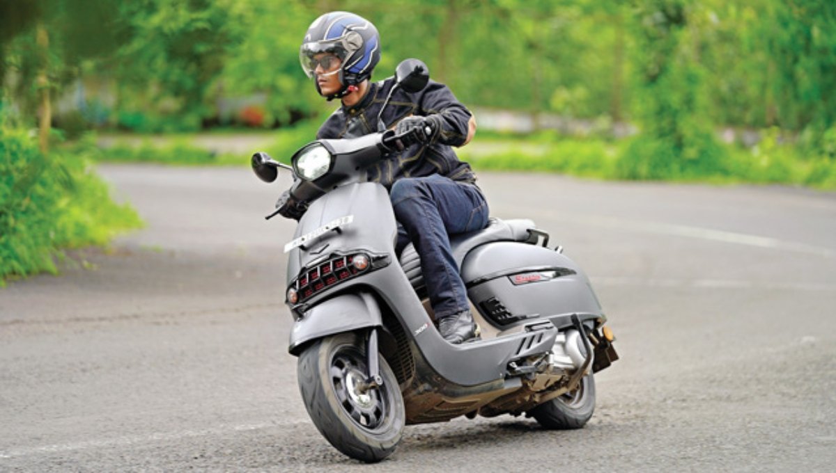 Keeway Sixties 300i: ₹3.30 लाख में स्टाइलिश रेट्रो स्कूटर, अब मिलेगा पावर के साथ क्लास भी