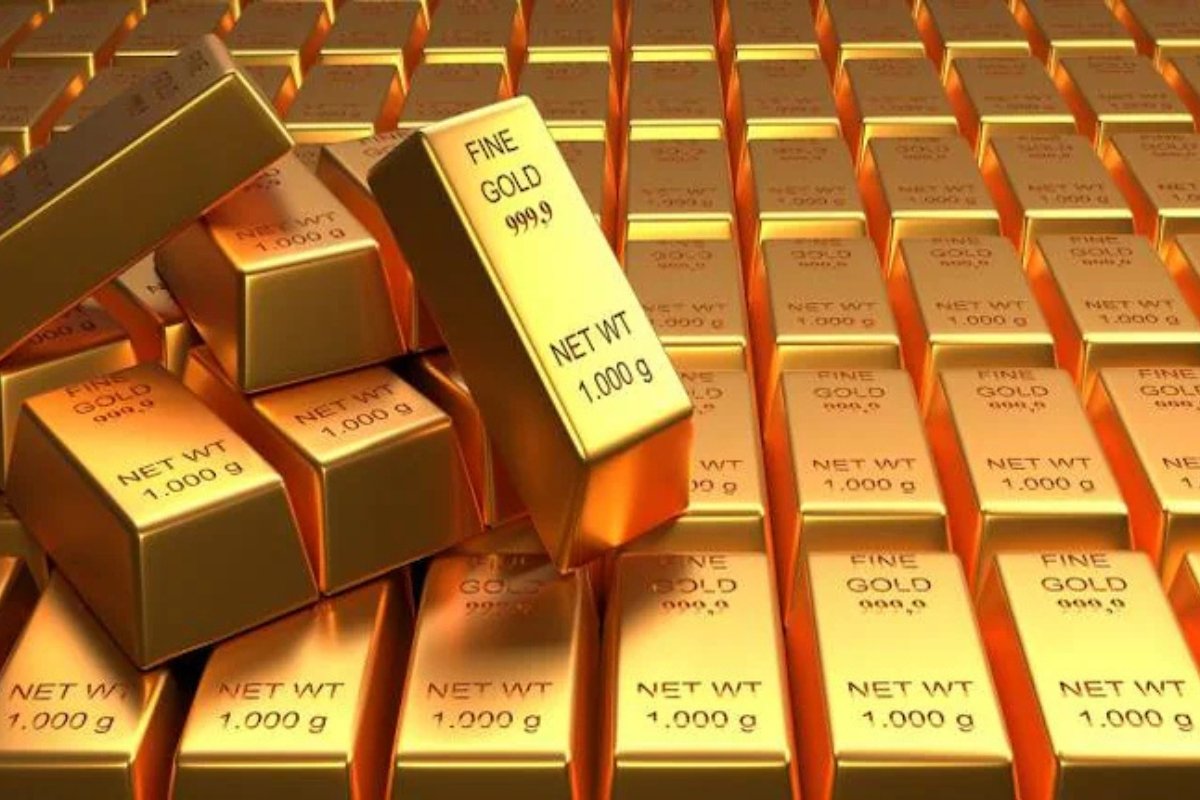 Gold Price Forecast डॉलर की चिंता और व्यापार तनाव के बीच सोना चमका, 3,250 डॉलर के करीब पहुंचा